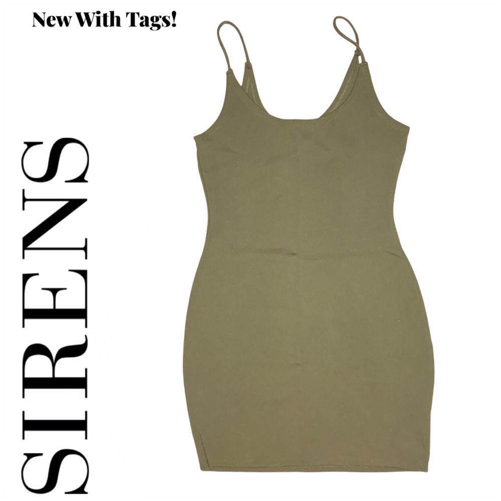 NWT REVAMPED Bodycon Dress - Green - In M